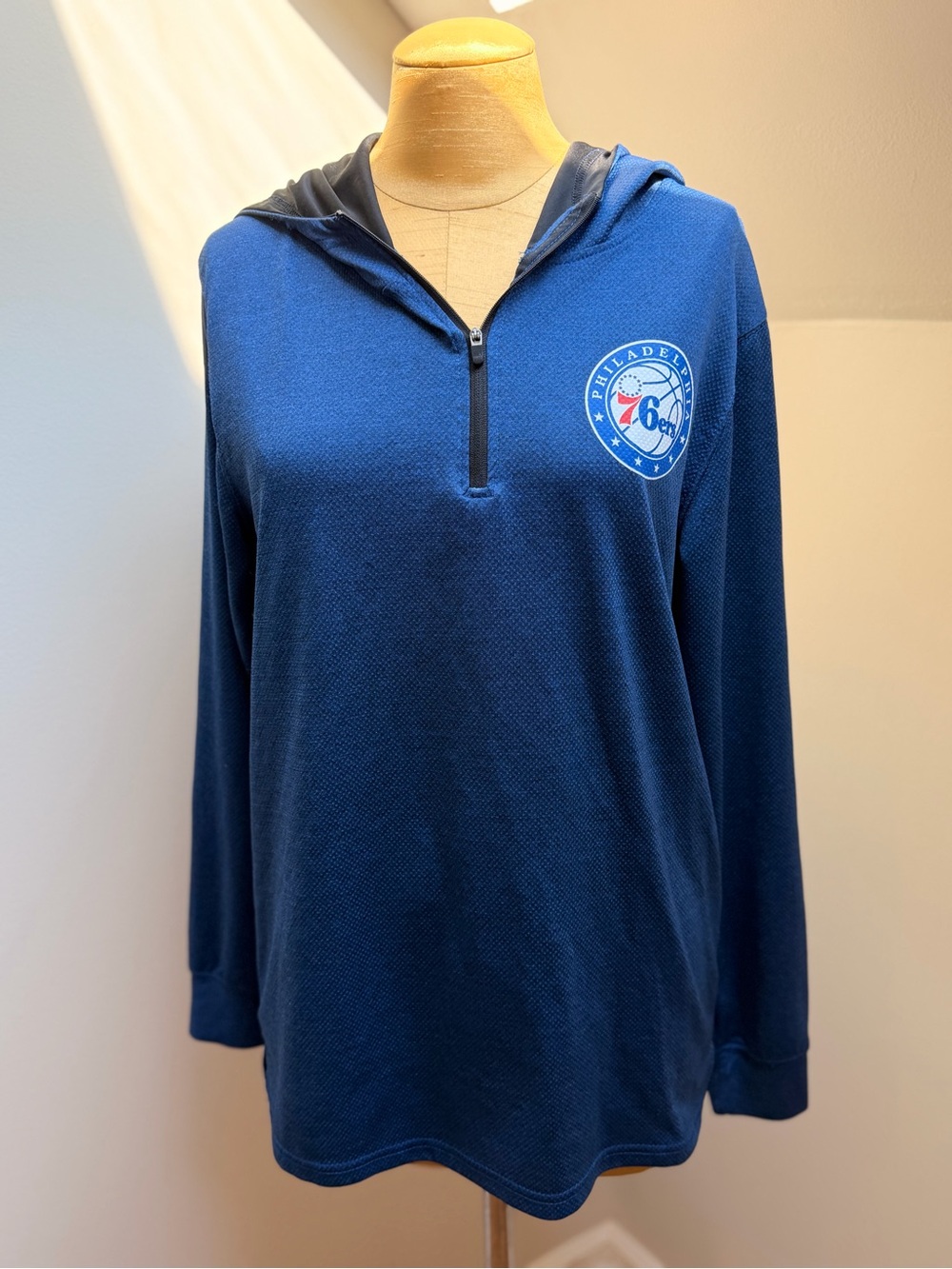 Men’s NBA Philadelphia Seventy Sixers Quarter Zip Hooded Pullover M